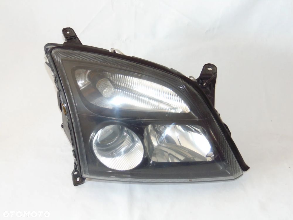 Xenon ksenon lampa przednia przód lewa prawa Opel Vectra C Signum 02-05r - 2