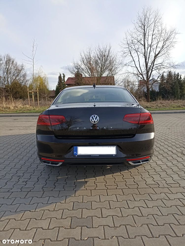 Volkswagen Passat 2.0 TDI EVO Business - 4