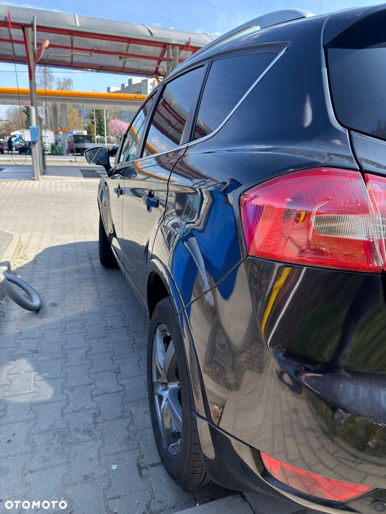 Ford Kuga 2.0 TDCi Titanium - 5