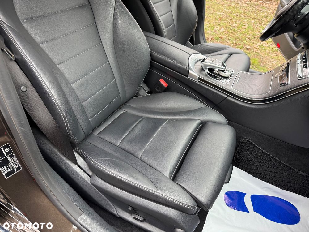 Mercedes-Benz Klasa C 350 e 7G-TRONIC AMG Line - 22