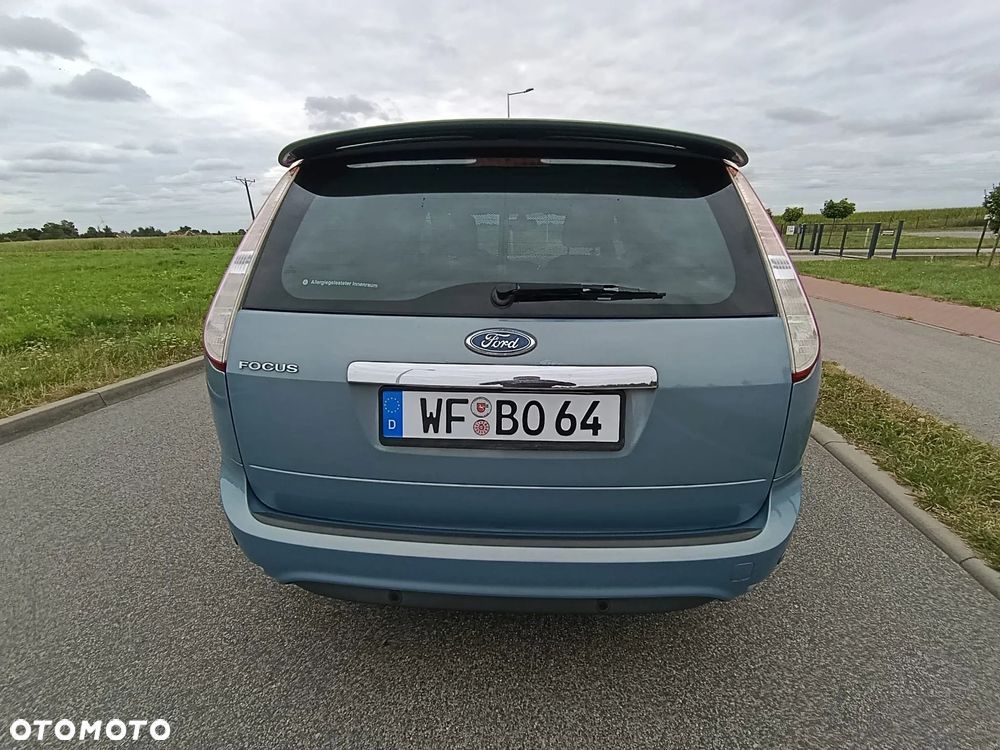 Ford Focus Turnier 1.8 Titanium - 13