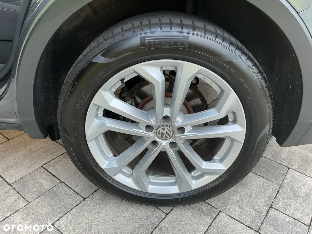 Volkswagen Tiguan 2.0 TDI SCR 4MOTION DSG URBAN SPORT - 37