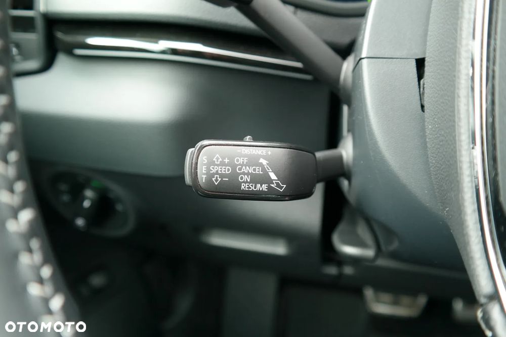 Skoda Karoq 1.5 TSI ACT 4x2 Sportline DSG - 20