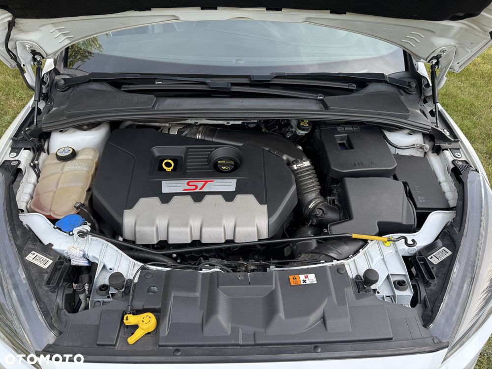 Ford Focus 2.0 EcoBoost ST-2 - 2