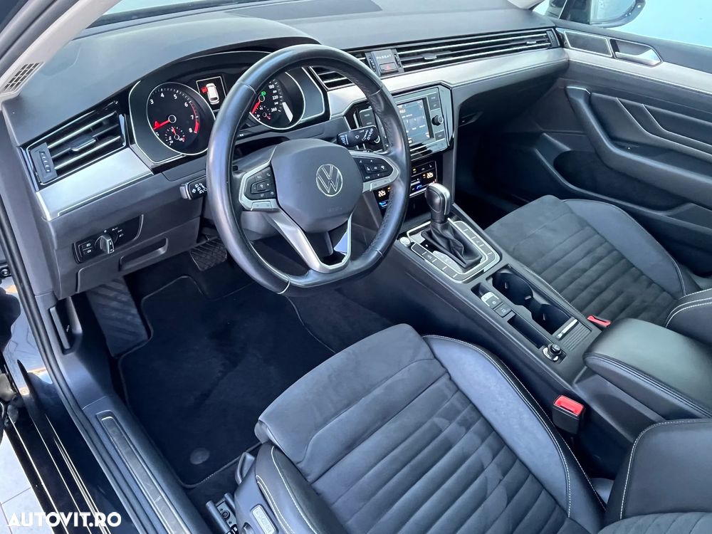 Volkswagen Passat 2.0 TDI DSG Highline - 15