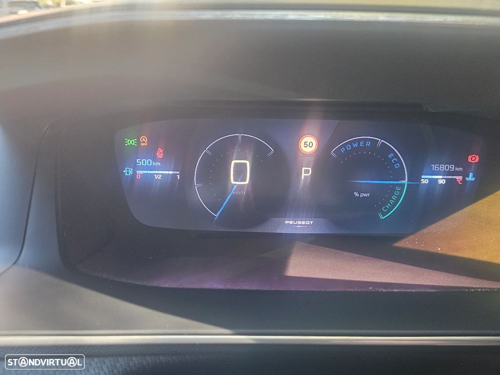 Peugeot 2008 - 6