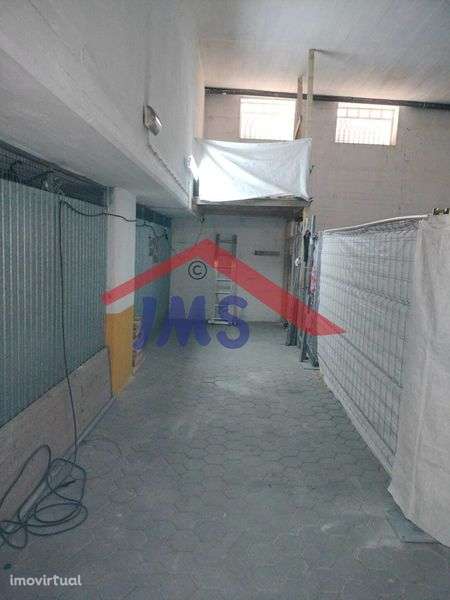 Garagem / Lugar de Estacionamento na Quinta da Malata – Portimão - Grande imagem: 5/6