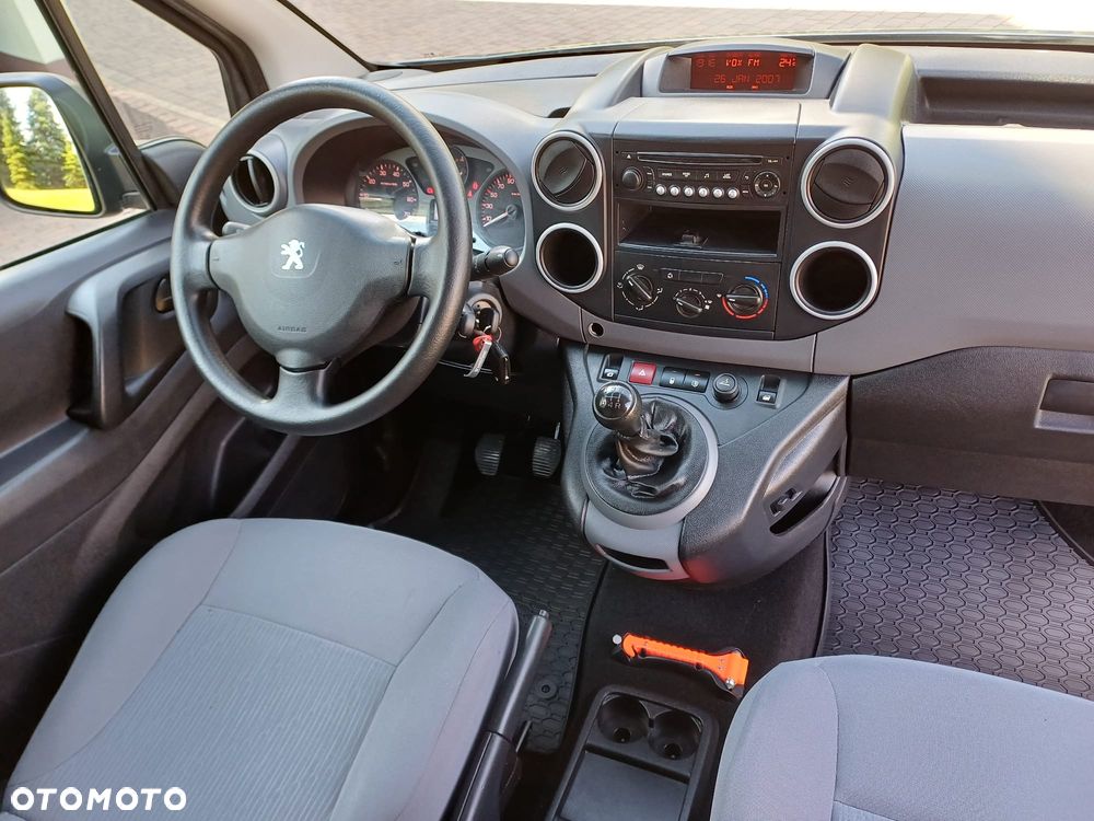 Peugeot Partner - 11