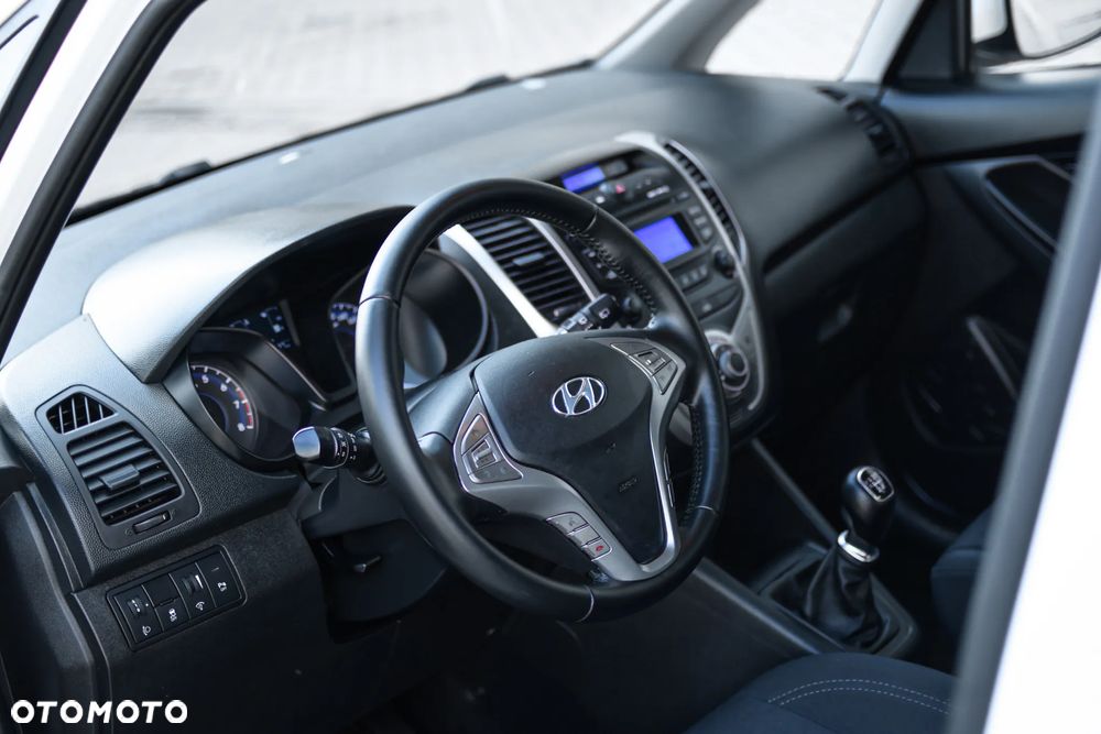 Hyundai ix20 1.4 Comfort blue - 9