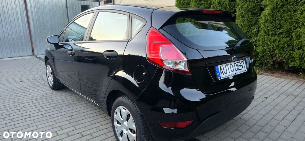 Ford Fiesta - 6
