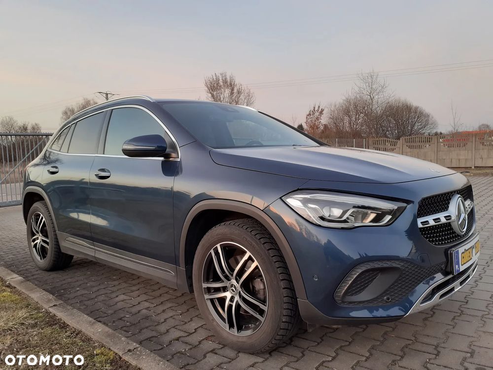 Mercedes-Benz GLA 200 Progressive - 14
