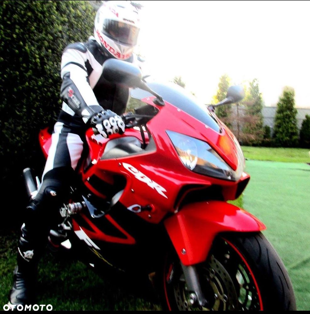 Honda CBR - 6