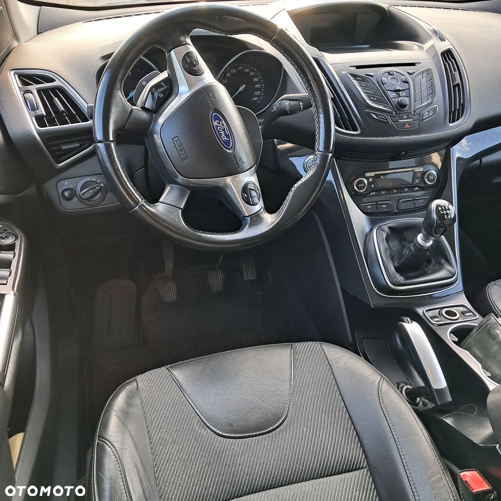Ford Kuga 2.0 TDCi Titanium - 9