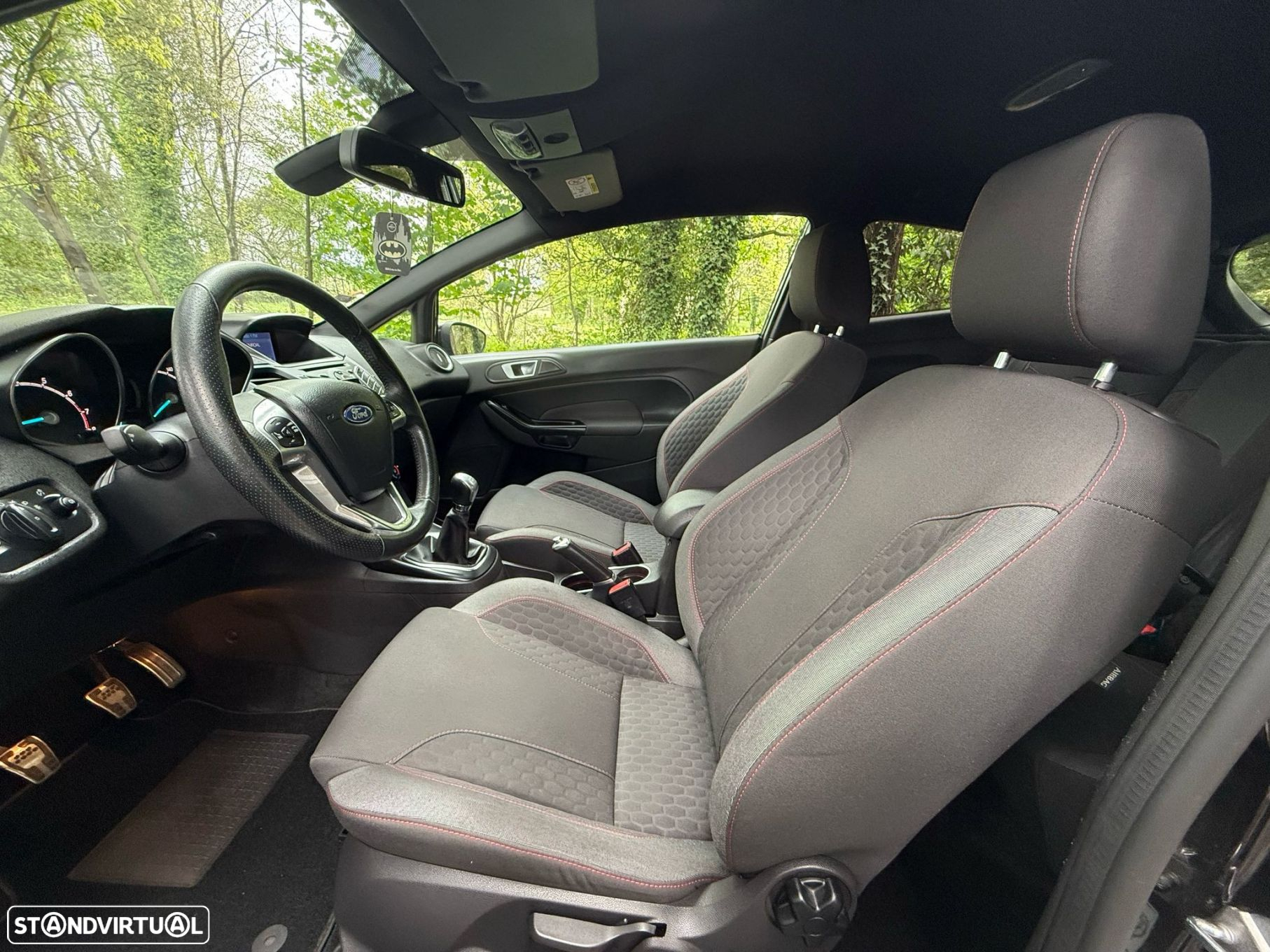Ford Fiesta 1.0 T EcoBoost STLine - 23