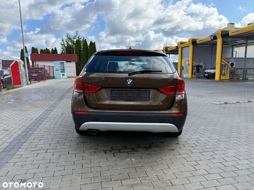 BMW X1 xDrive20d - 4