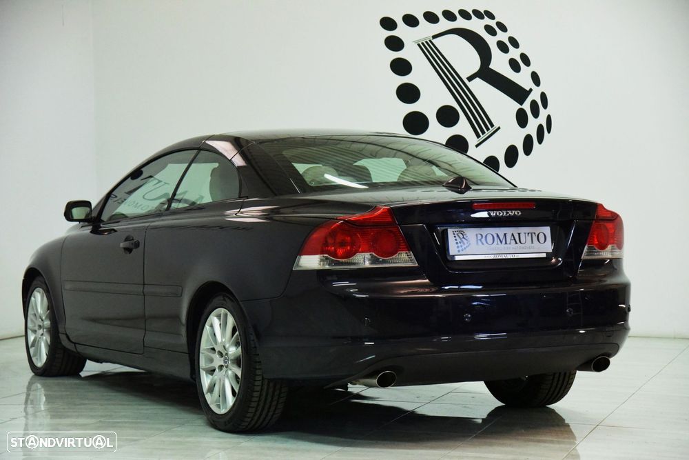 Volvo C70 2.4 D5 Momentum Geartronic - 19