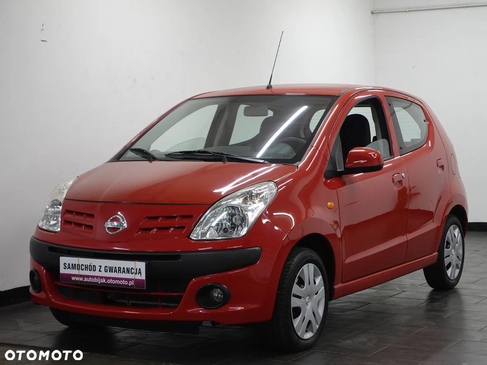 Nissan Pixo - 1