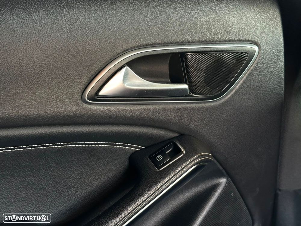 Mercedes-Benz CLA 220 (CDI) d 7G-DCT AMG Line - 12