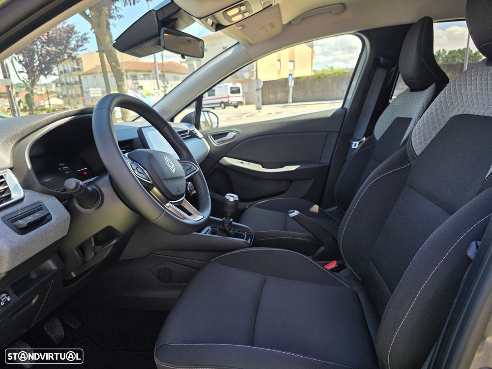 Renault Clio 1.0 TCe Evolution Bi-Fuel - 22