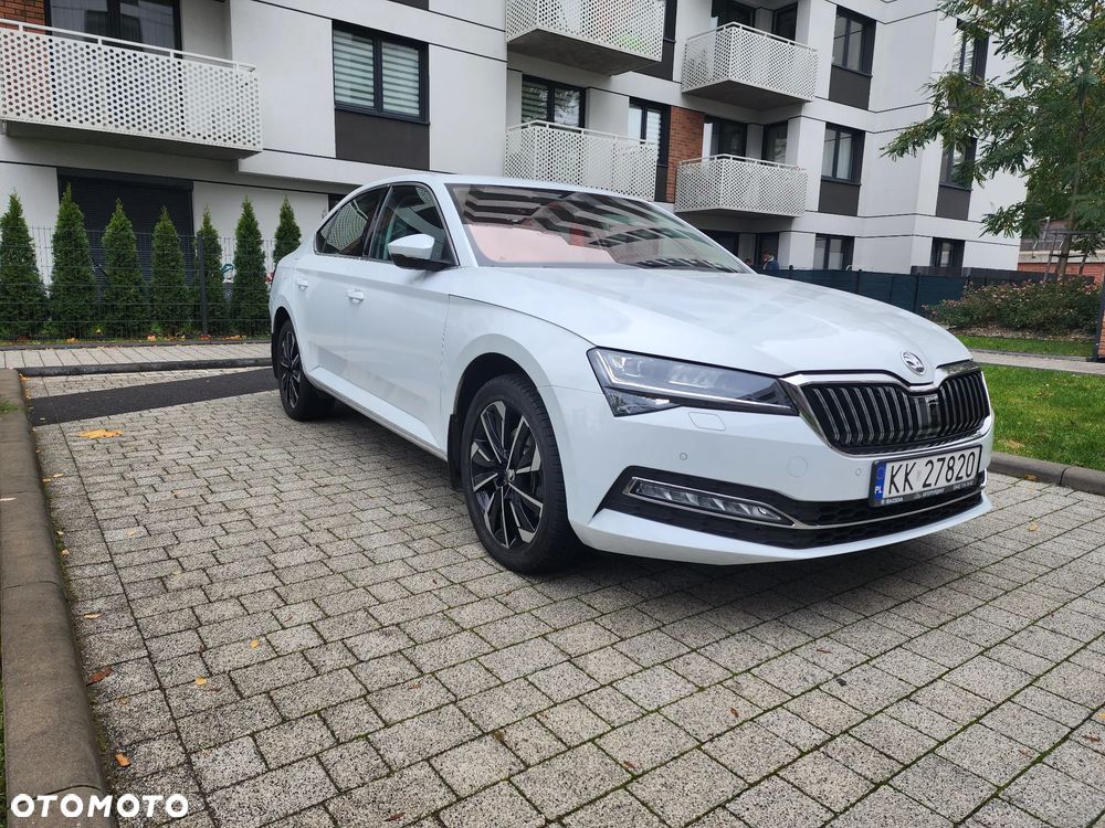 Skoda Superb 2021 photo 4