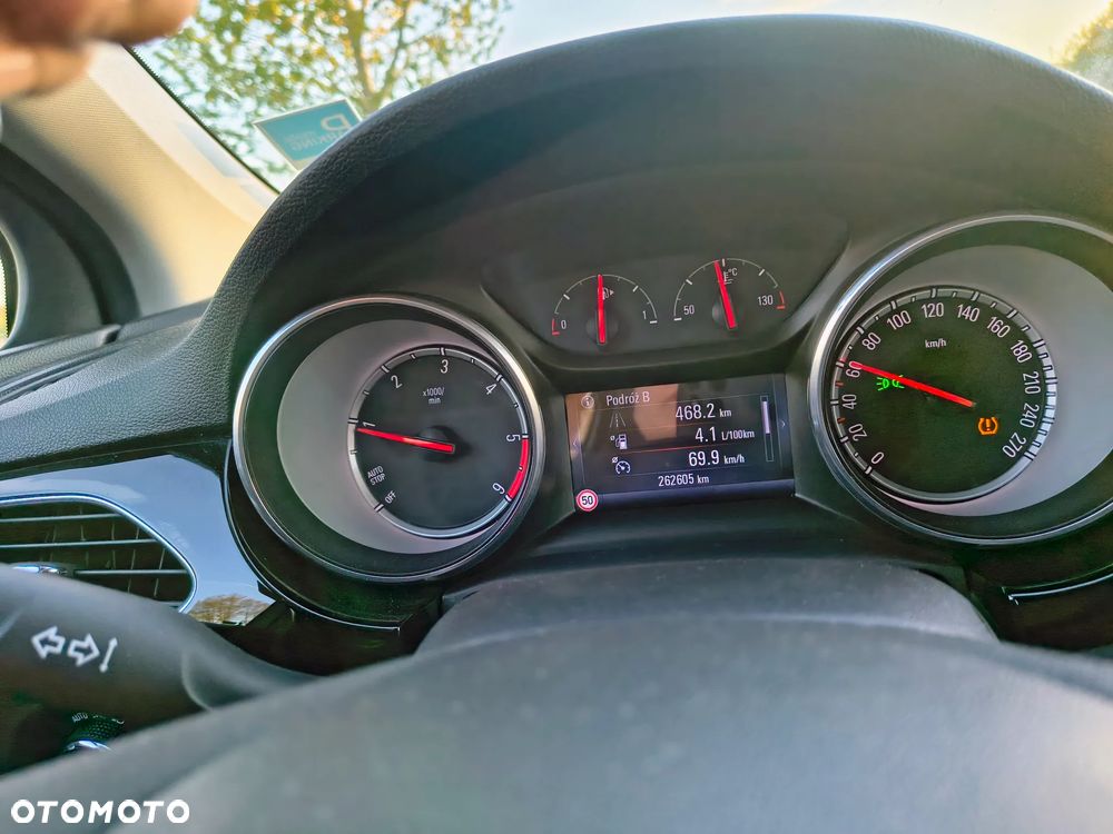 Opel Astra 1.6 CDTI Elite S&S - 10