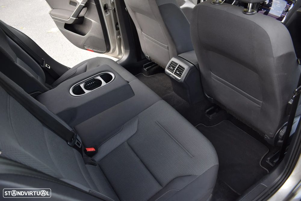 VW Golf Variant 1.6 TDi Confortline - 7