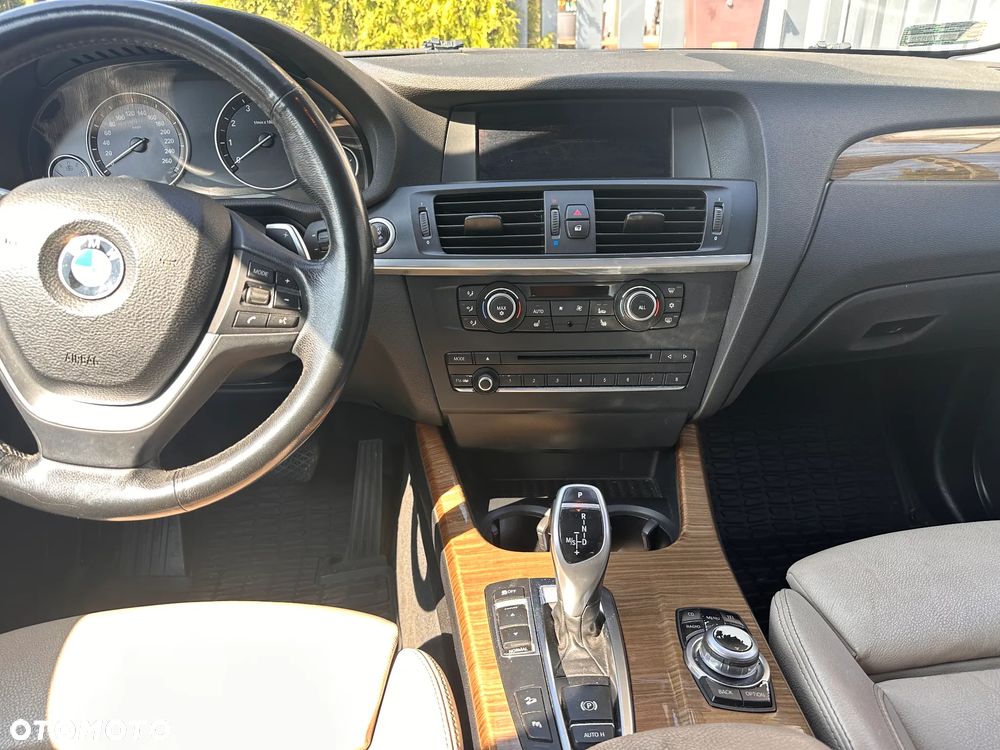 BMW X3 35i xDrive - 9