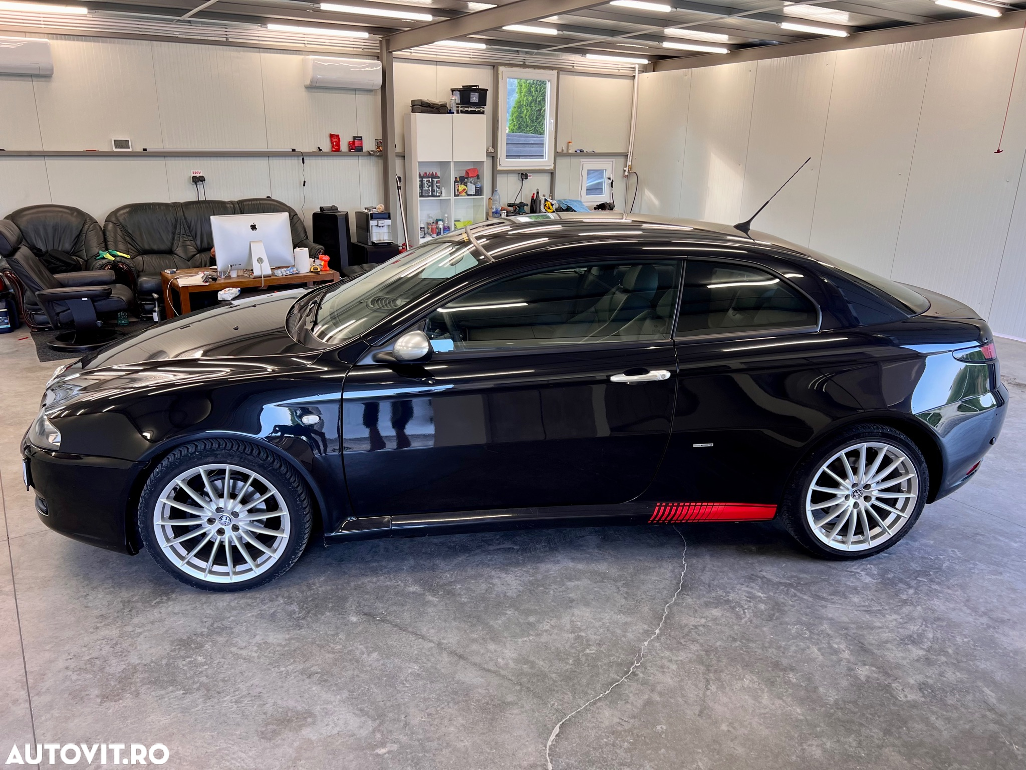 Alfa Romeo GT 1.9 Multijet Distinctive - 3