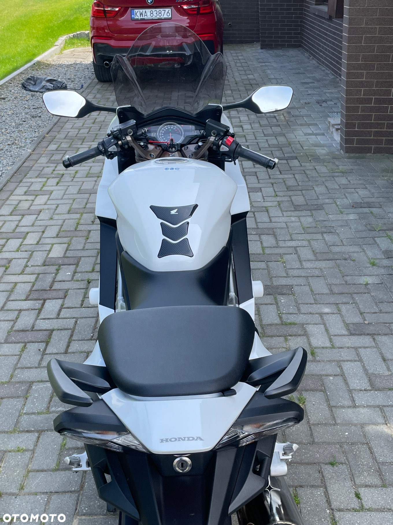 Honda VFR - 9