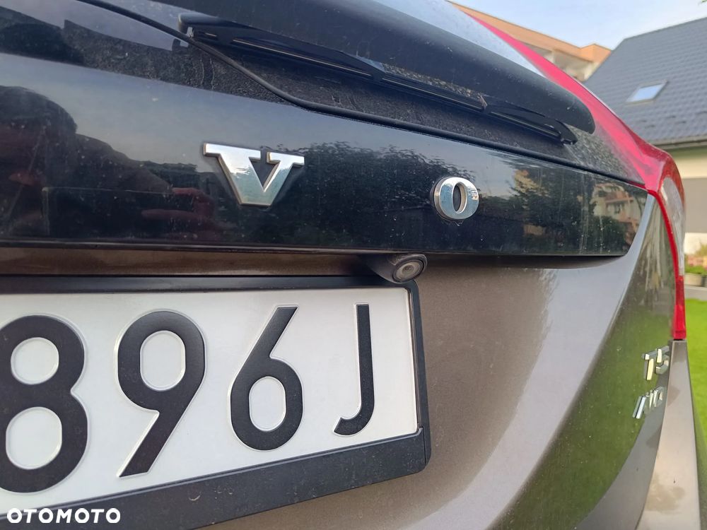 Volvo V60 Cross Country T5 AWD Summum - 22