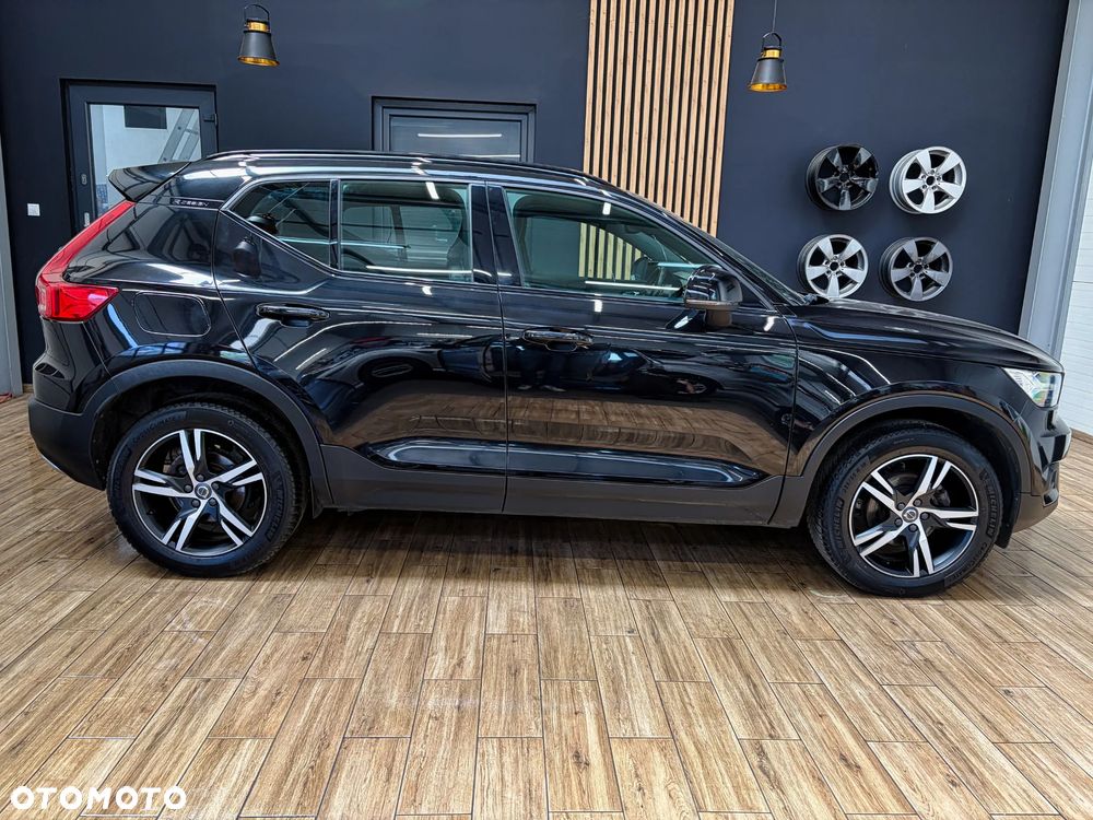 Volvo XC 40 D3 SCR R-Design - 6