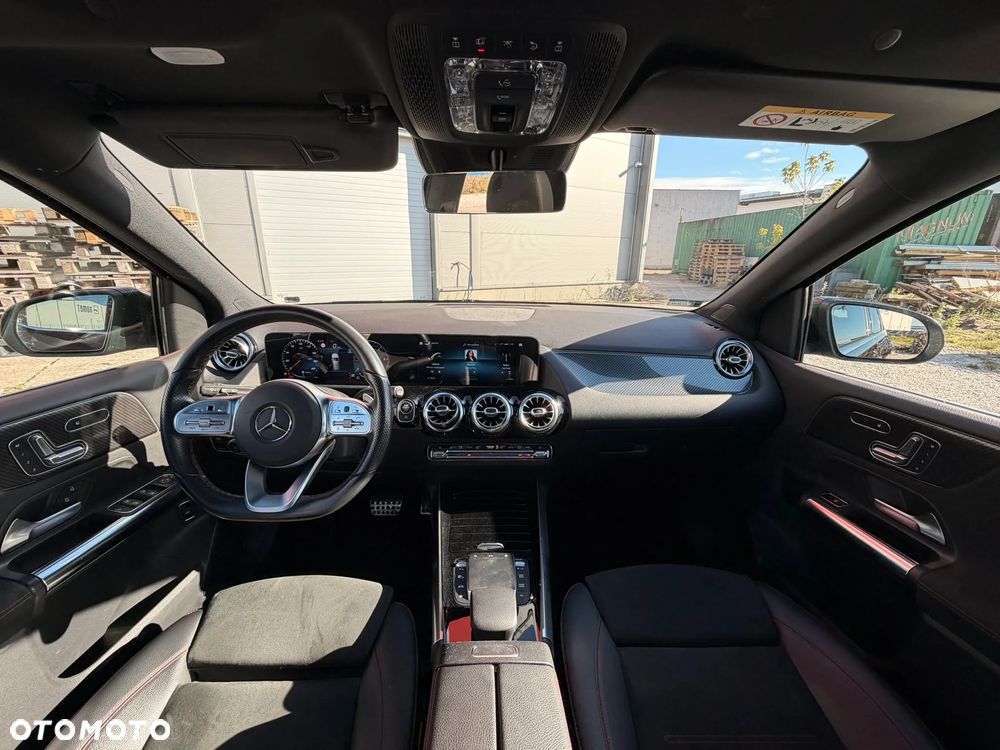 Mercedes-Benz Klasa B 180 d AMG Line 7G-DCT - 15