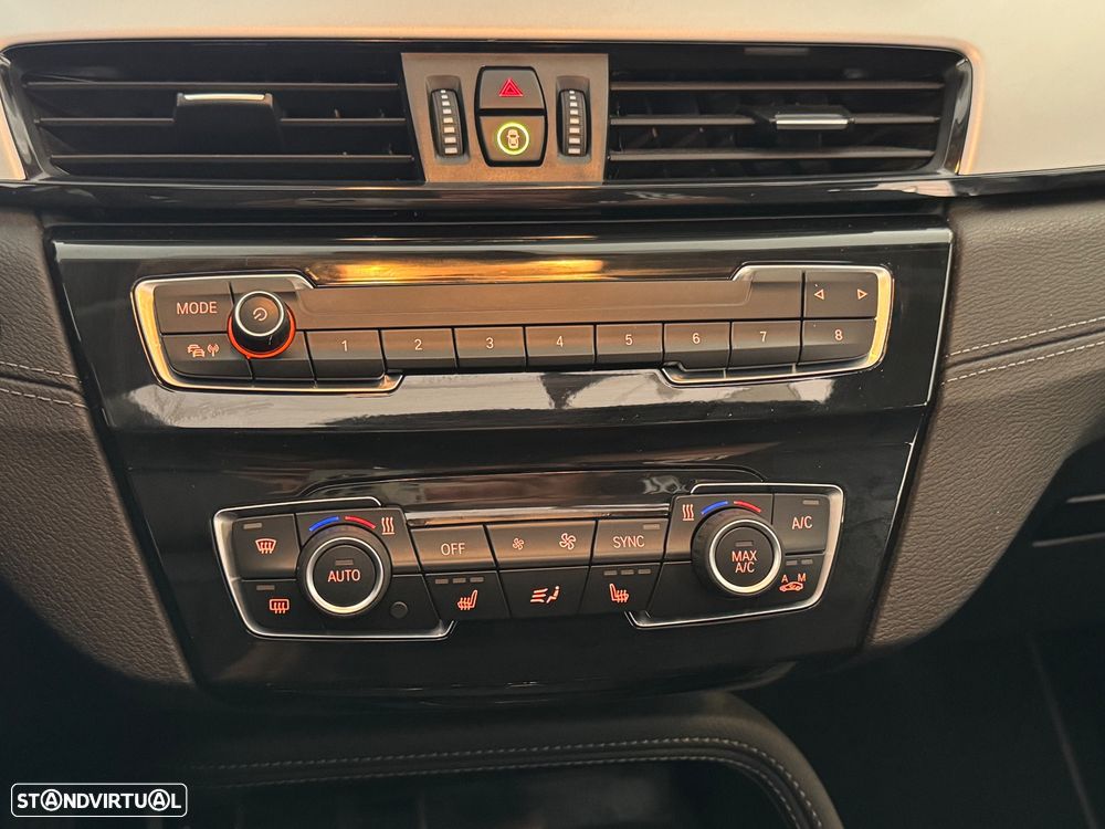 BMW X2 25 e xDrive - 16