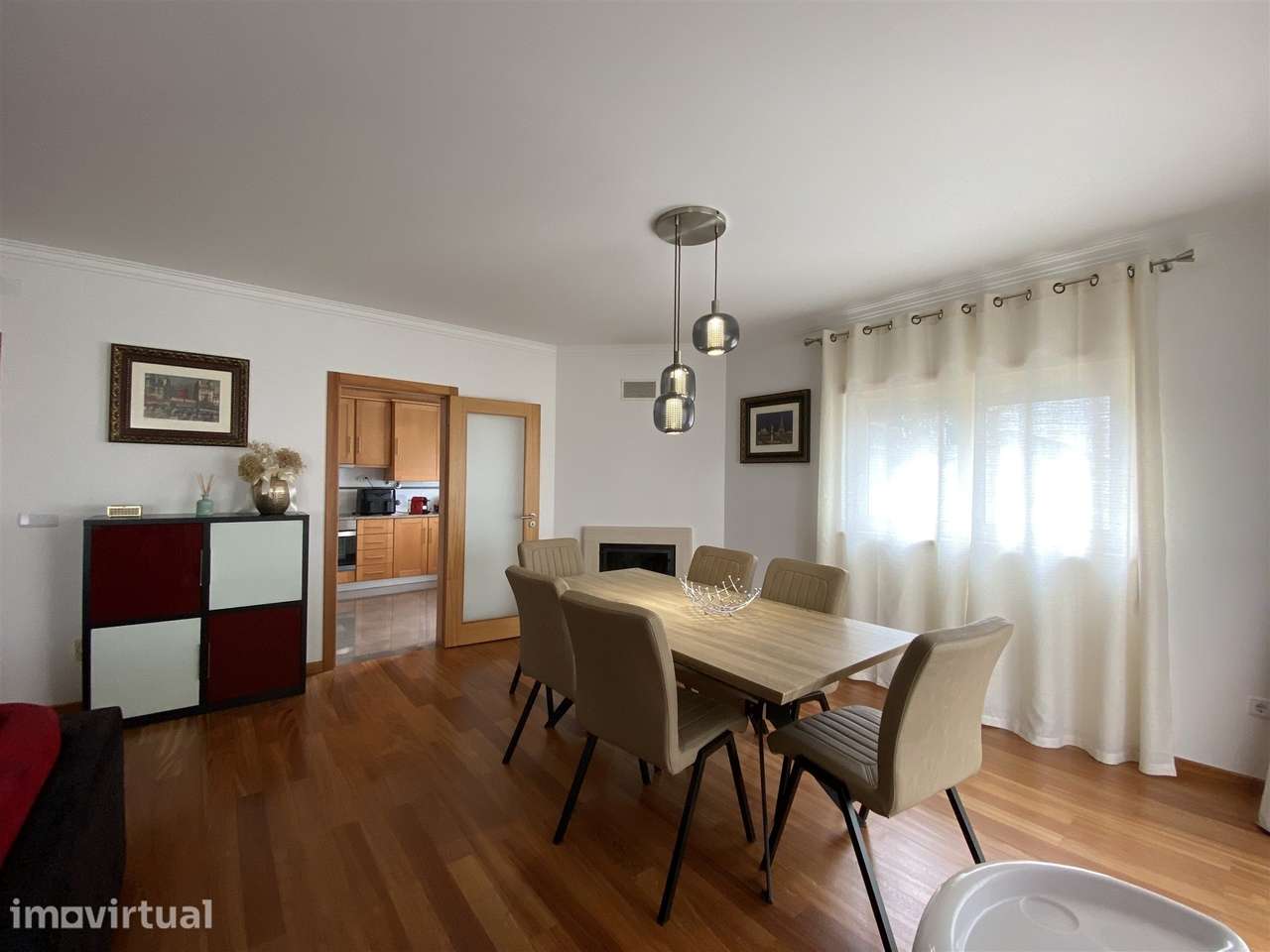 Arrendamento / Apartamento T2 / Varandas / Garagem / Sótão / Marinheir - Grande imagem: 5/28