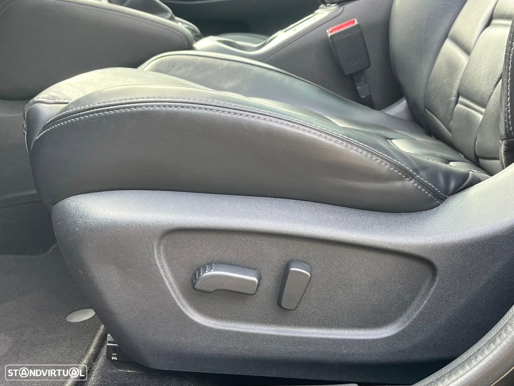 Nissan Qashqai 1.3 DIG-T Tekna Xtronic - 24