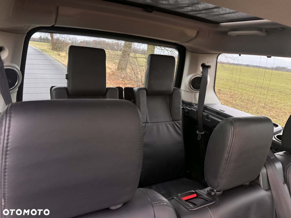 Land Rover Discovery 2.7D V6 SE - 11