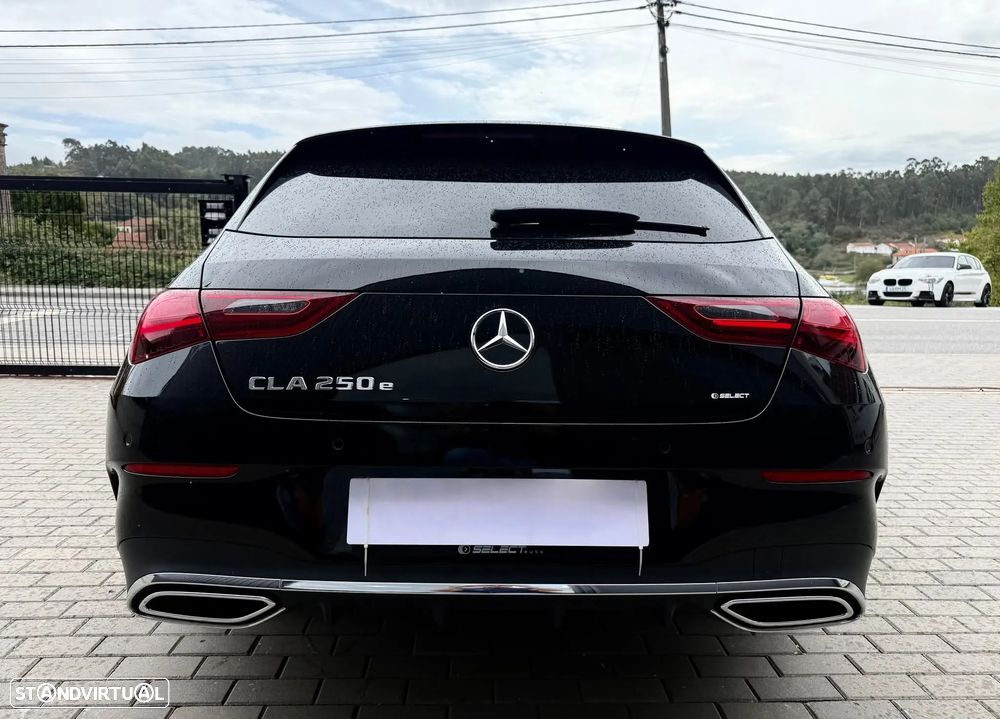 Mercedes-Benz CLA 250 e Shooting Brake AMG Line - 6