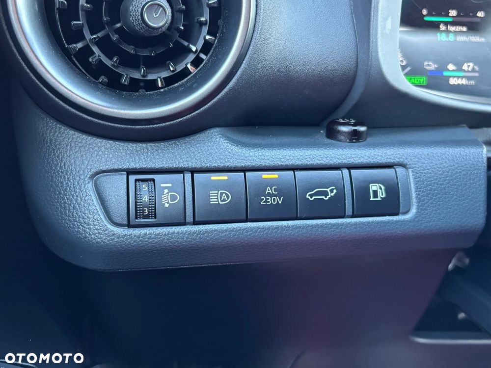Toyota C-HR 2.0 PHEV Dynamic Force Executive - 17