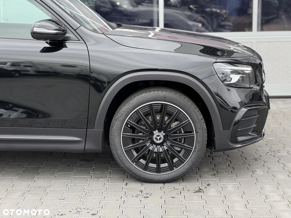 Mercedes-Benz GLB 220 4Matic 8G-DCT AMG Line Advanced Plus - 8