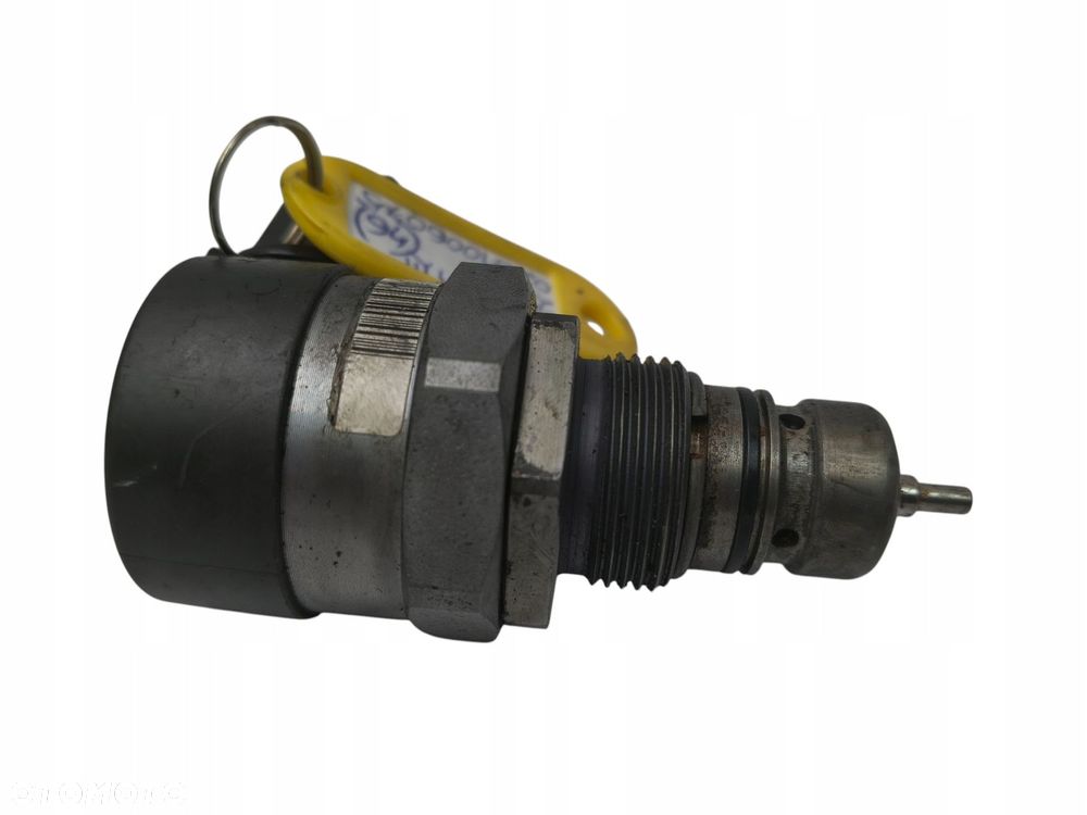 REGULATOR CIŚNIENIA PALIWA Skoda Octavia III 2.0 TDI 0281006075 - 2