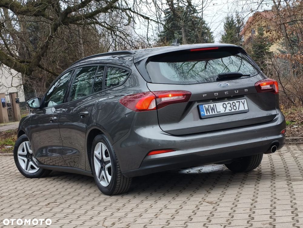Ford Focus SW 1.5 TDCi DPF S&S Trend - 23