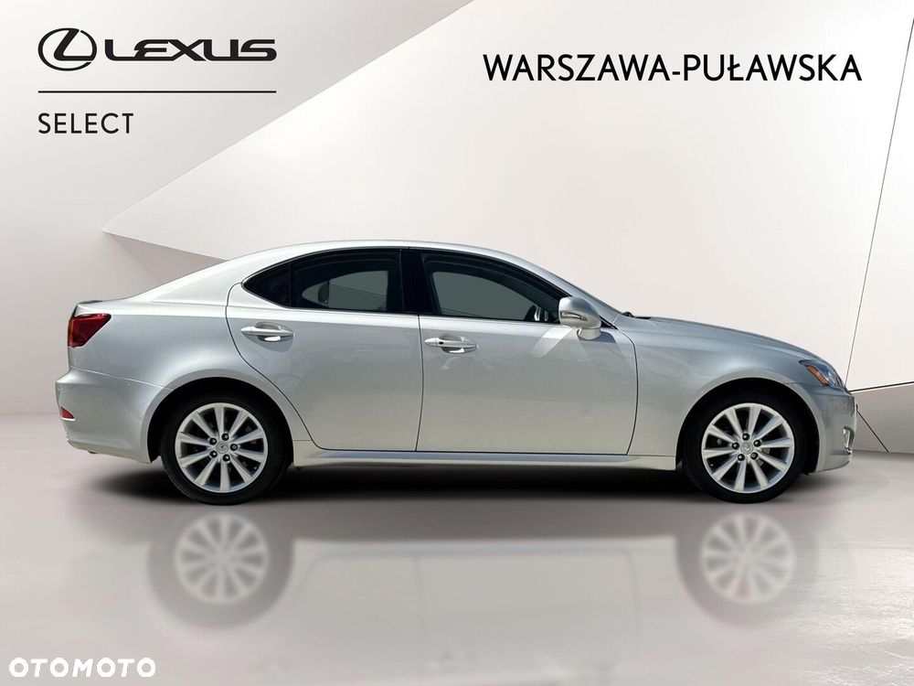 Lexus IS - 6