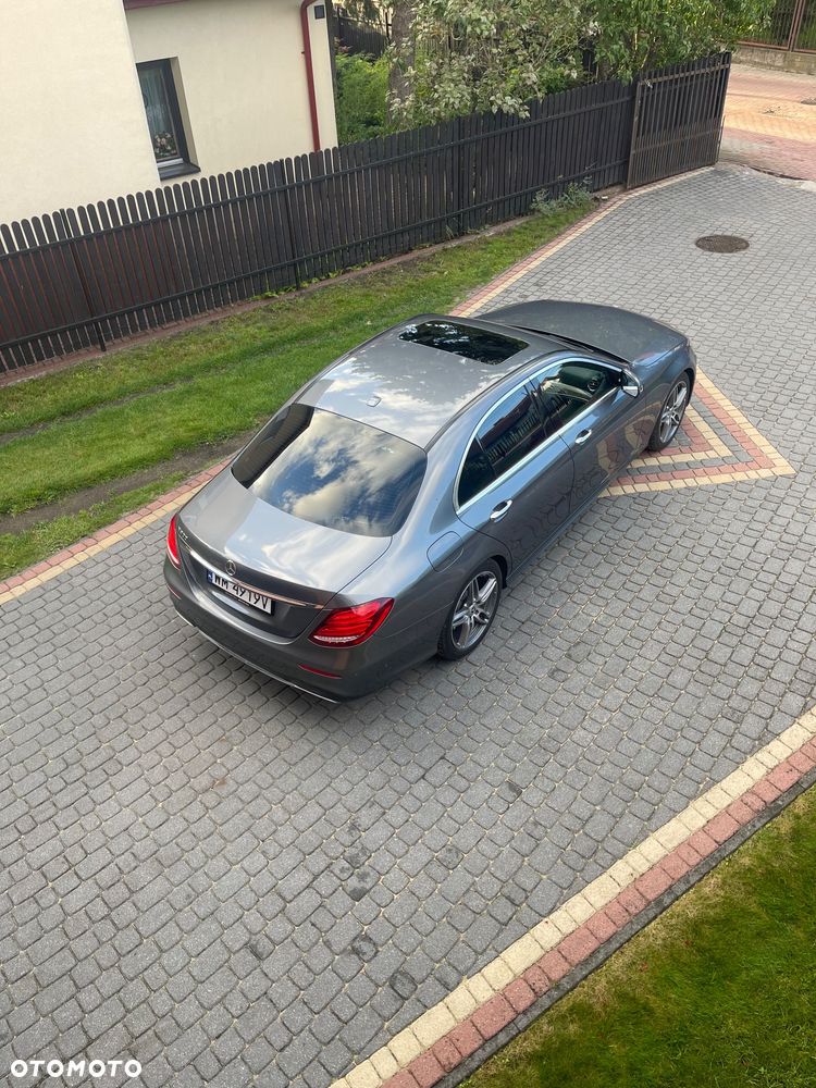 Mercedes-Benz Klasa E - 8