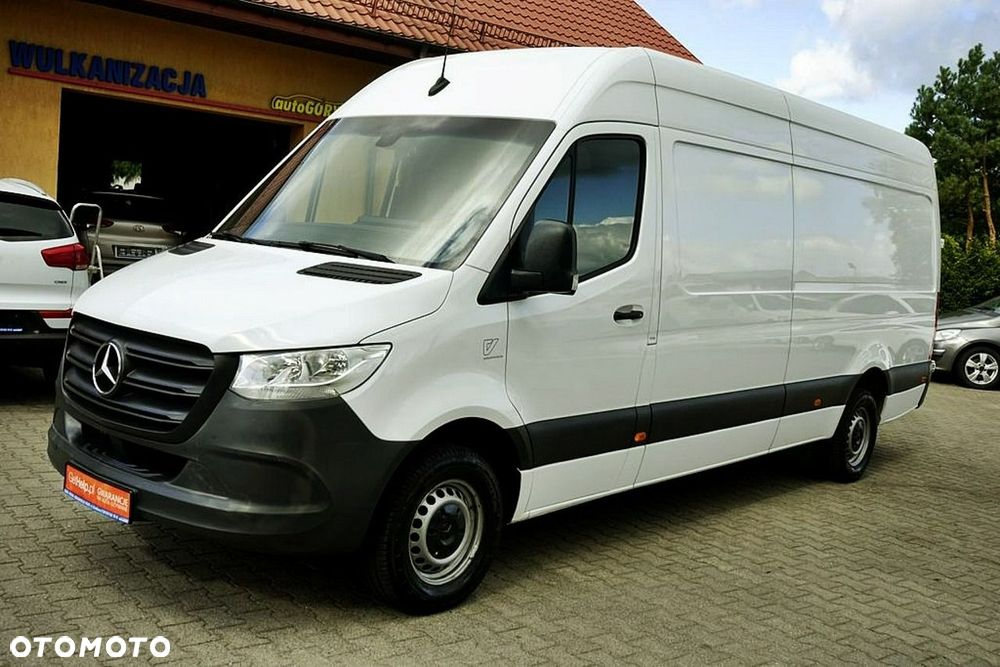 Mercedes-Benz Sprinter - 8
