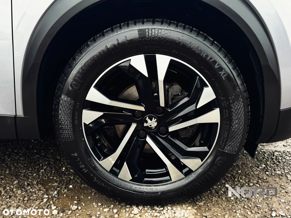 Peugeot 2008 PureTech 130 EAT8 Allure - 12