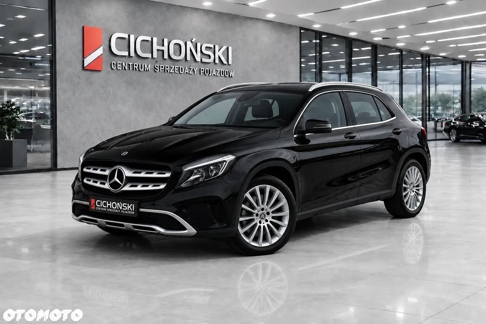Mercedes-Benz GLA 180 7G-DCT Style - 1