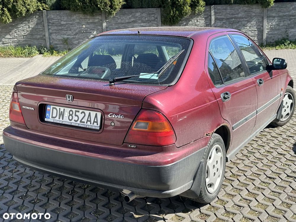 Honda Civic 1.4i - 2