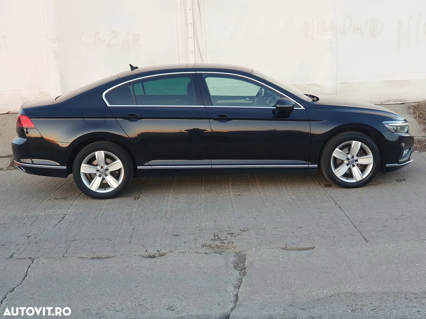 Volkswagen Passat Variant 2.0 TDI DSG 4Motion Highline - 5