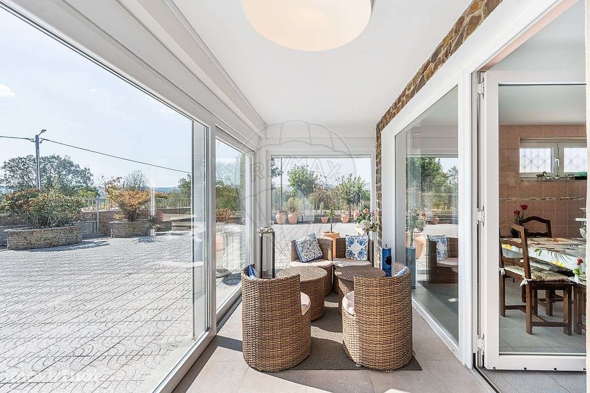 Moradia T5 para venda - Grande imagem: 4/50