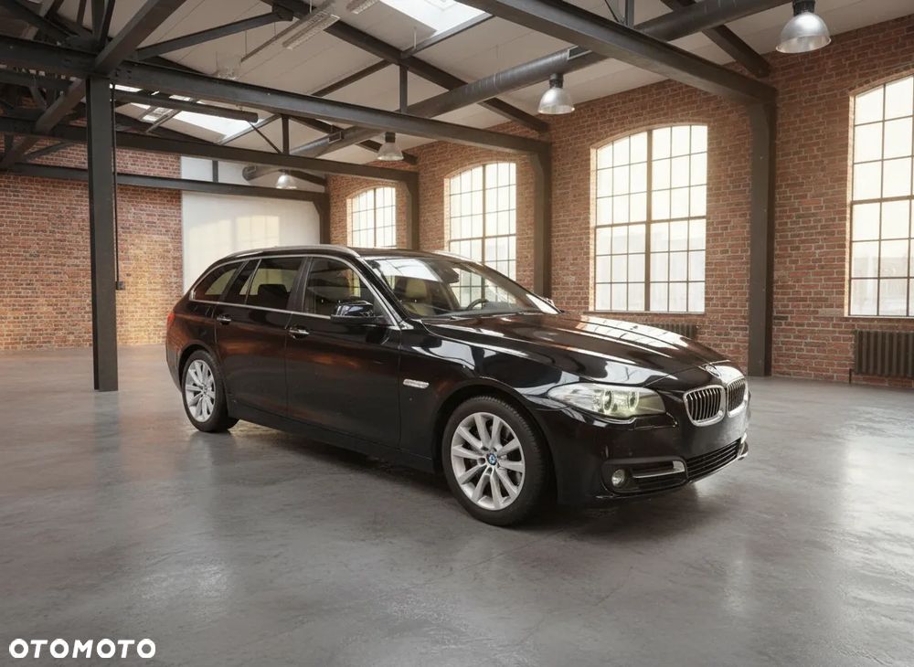 BMW Seria 5 525d - 8